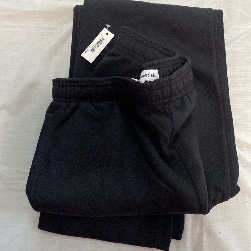E136 Black Sweatpants Sz M Amazon Basics NWT Unisex